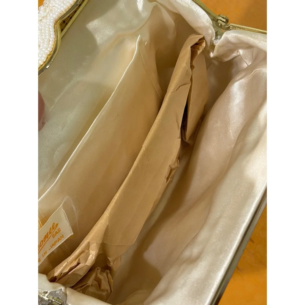Sharonee Vintage Beaded Clutch Bag Hand Made in Japan Cream Floral Scalloped